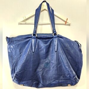 BNWT LIEBESKIND BERLIN Extra Large Royal Blue Leather Purse Bag Rat Embroidered